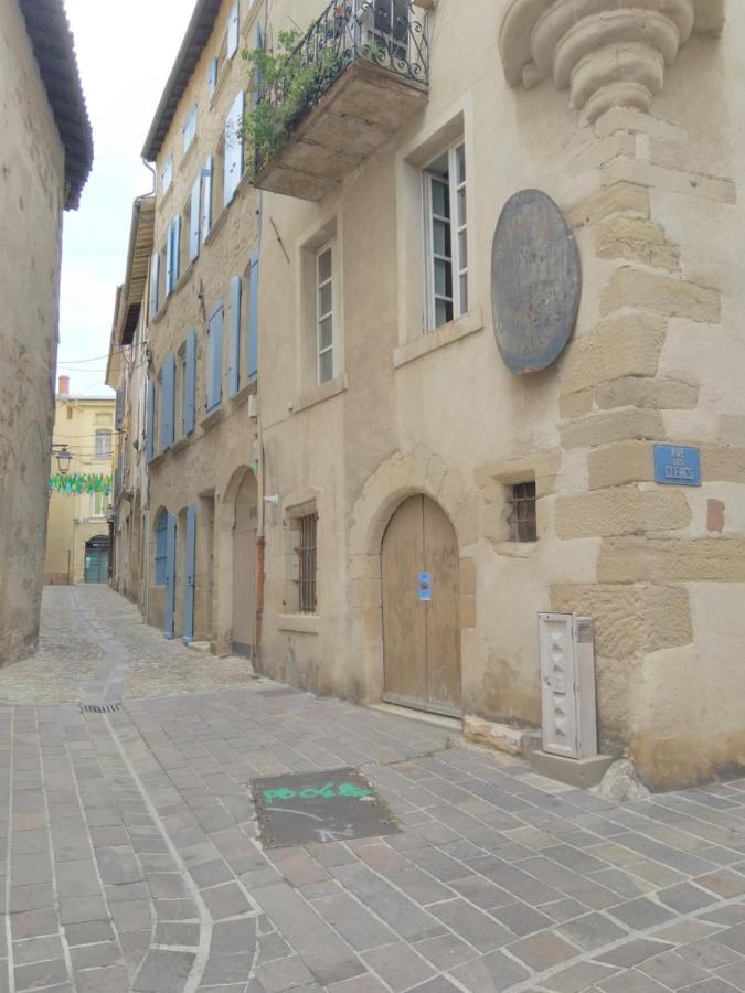 Romans-Sur-Isere, Maison De Rue En Centre Ancien ภายนอก รูปภาพ