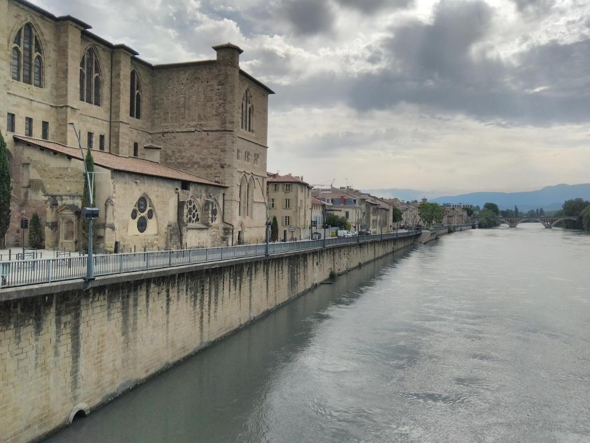 Romans-Sur-Isere, Maison De Rue En Centre Ancien ภายนอก รูปภาพ
