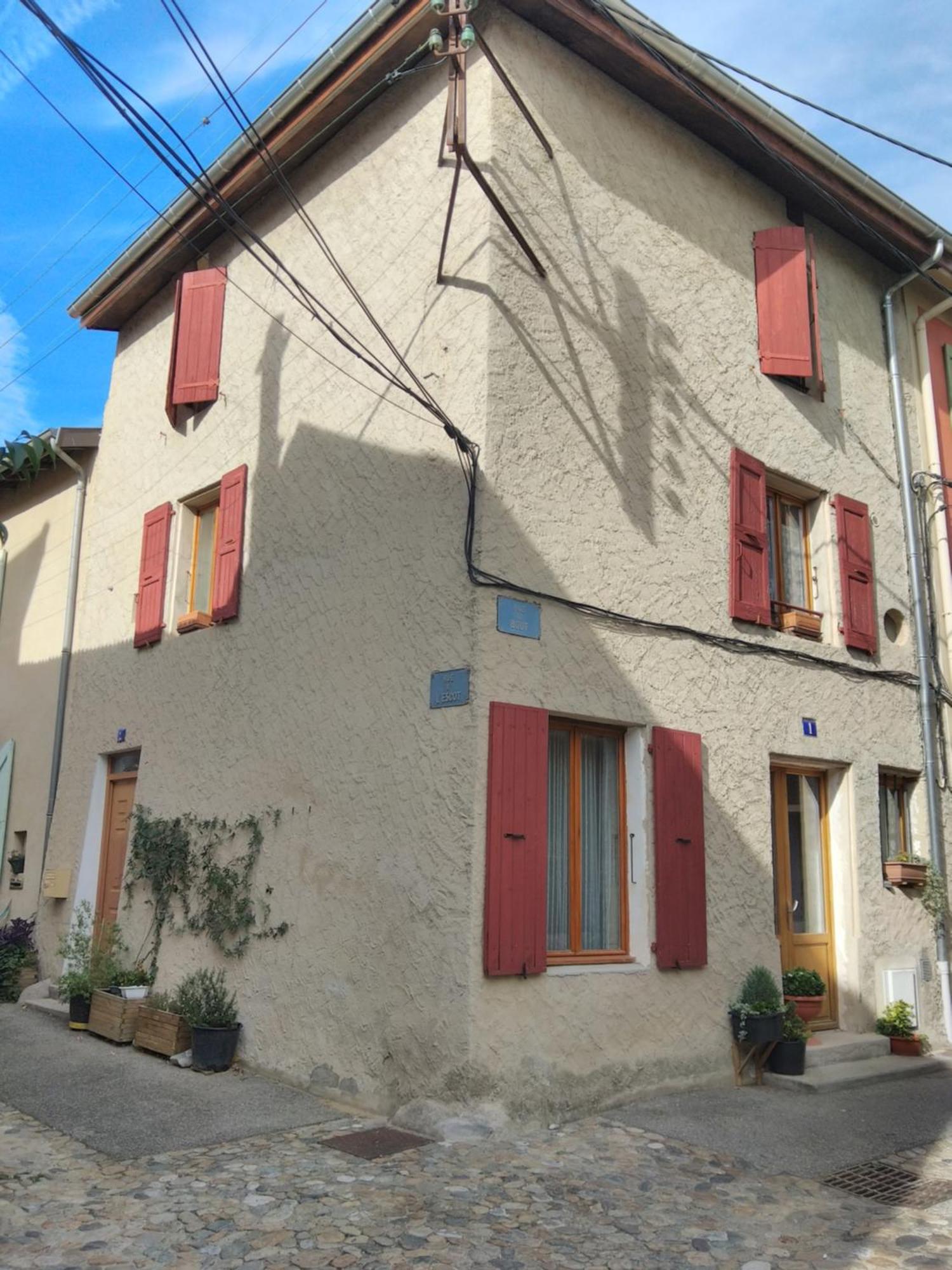 Romans-Sur-Isere, Maison De Rue En Centre Ancien ภายนอก รูปภาพ